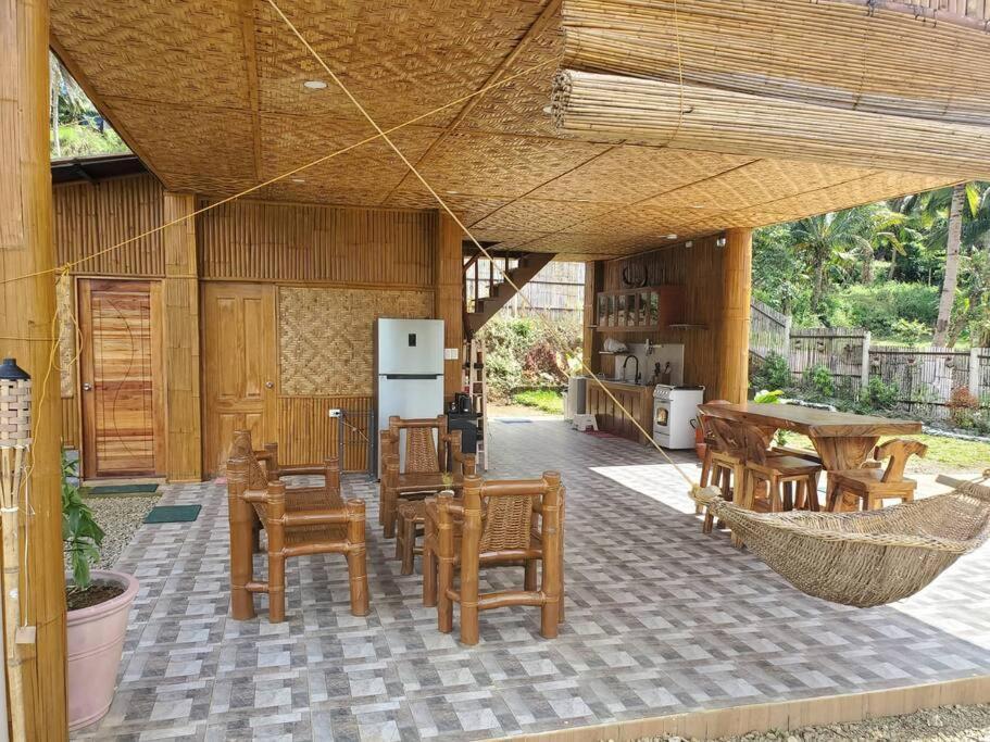 Modern Bahay Kubo In A Farm Near Tagaytay Βίλα Tagaytay City Εξωτερικό φωτογραφία