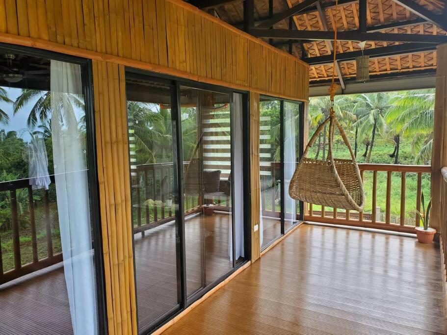 Modern Bahay Kubo In A Farm Near Tagaytay Βίλα Tagaytay City Εξωτερικό φωτογραφία