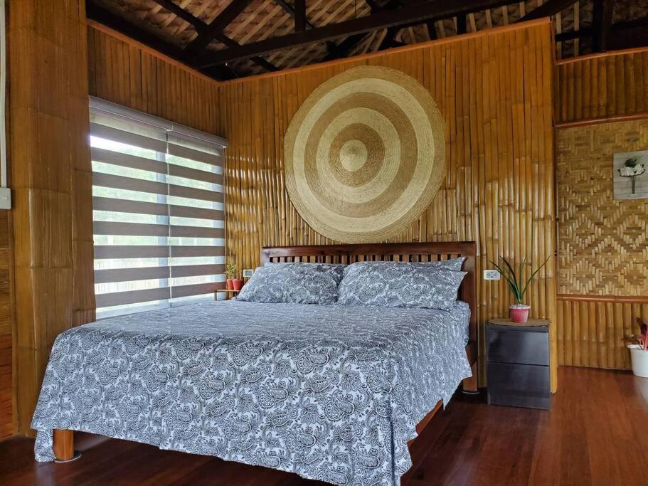 Modern Bahay Kubo In A Farm Near Tagaytay Βίλα Tagaytay City Εξωτερικό φωτογραφία