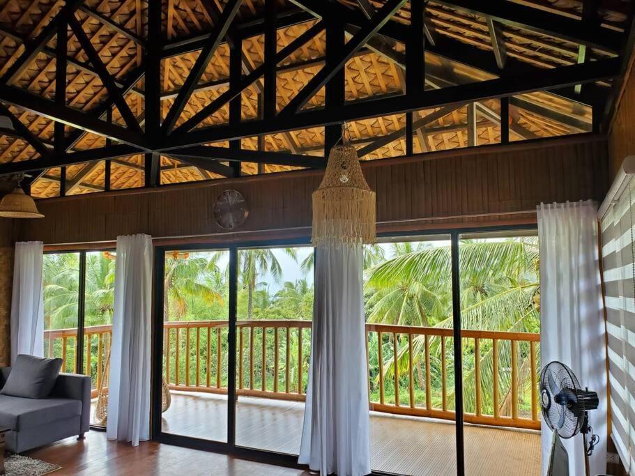 Modern Bahay Kubo In A Farm Near Tagaytay Βίλα Tagaytay City Εξωτερικό φωτογραφία